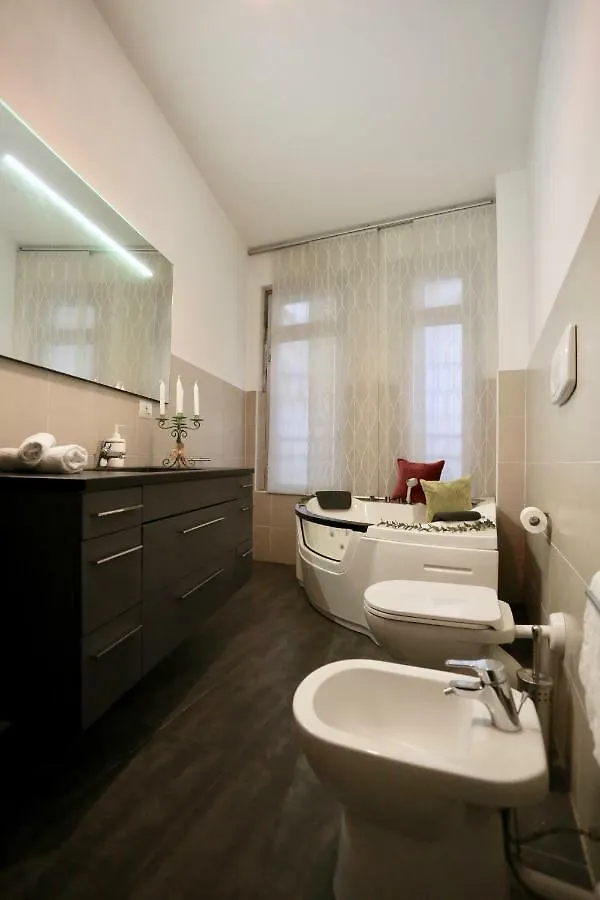 Lux Apartment  Milan